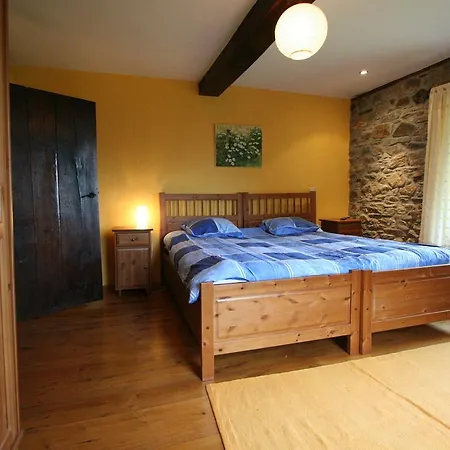 Quaint In Egb Mont With Garden Feriehus