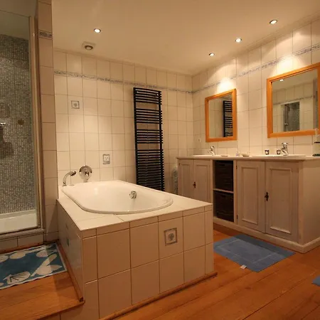 Quaint In Egb Mont With Garden * Exbomont